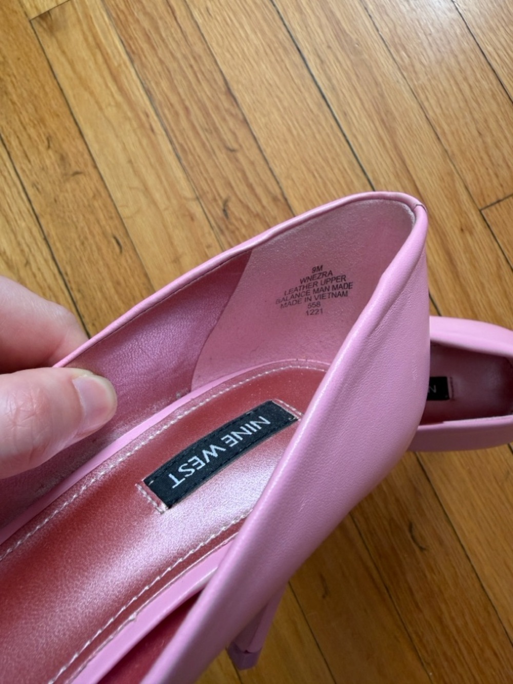 Nine West Matte Barbie Pink Pointed-Toe Pumps Ezra size 9 - Picture 4 of 6